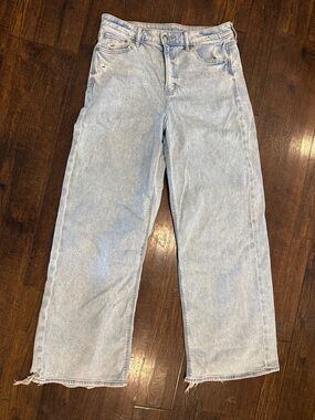American Eagle Outfitters Light Blue Denim Jeans